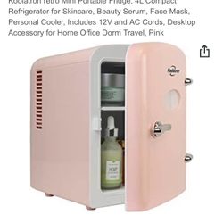 Mini Face Mask Fridge