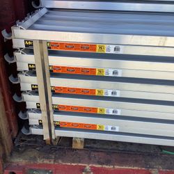 Metal tech 7’ X19” All American Platform