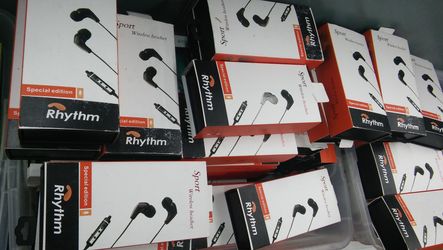 Bluetooth headphone