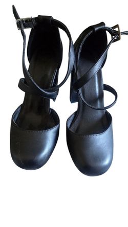 Black Ankle Strap Block Heel Pumps