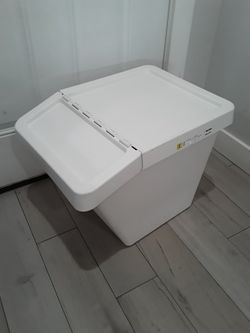 Pets Food Container Storage