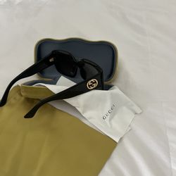 Gucci sunglasses 