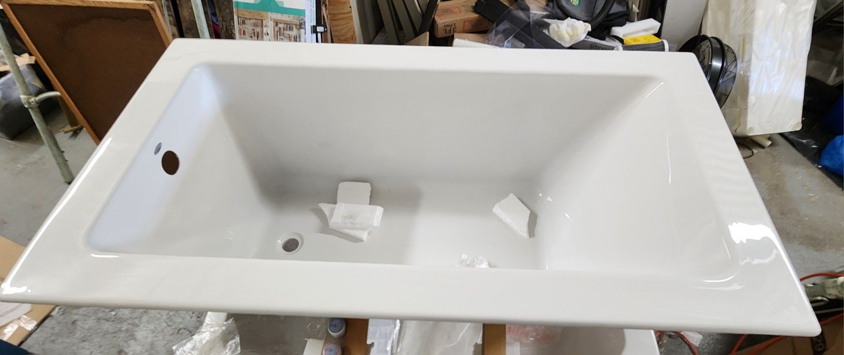 60 X 32 Soaking Tub