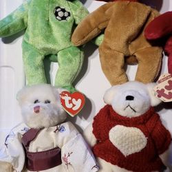 18 TY BEANIE BABIES 