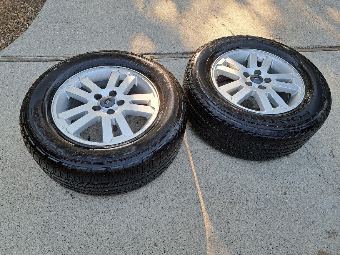 2 Tires With Rims From 2008 Ford Explorer Base Sports Trac