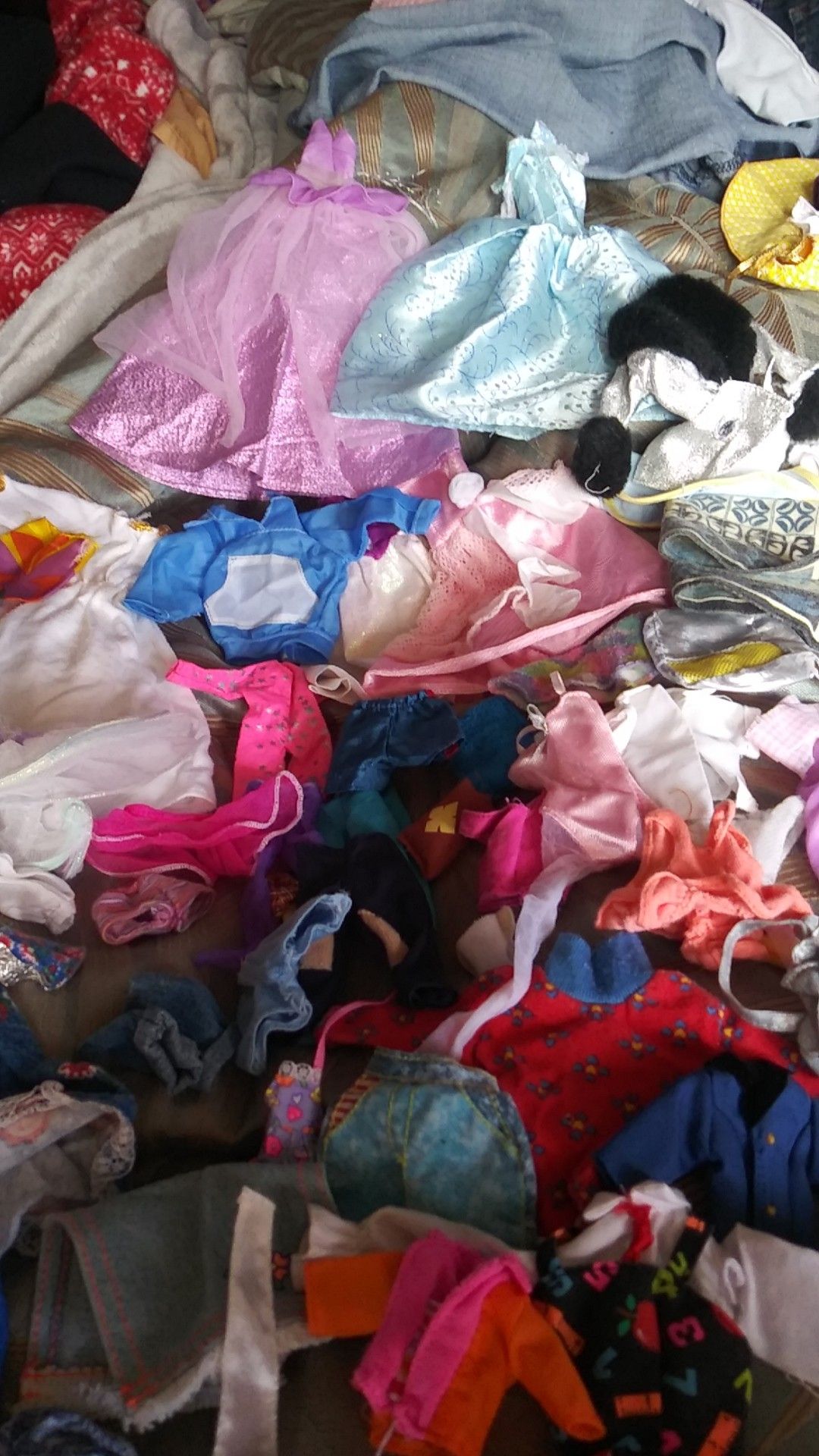 Barbie Clothes lot