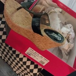Carlos Santana. 100% Cork With Black Strap Wedge. Size 8.5