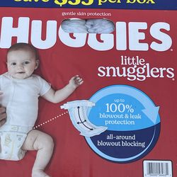 Huggies little movers #2  (210 diapers