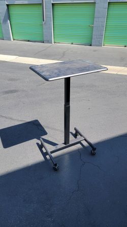 Rolling Black Podium