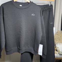 Alo Yoga Set 