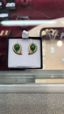 Earring