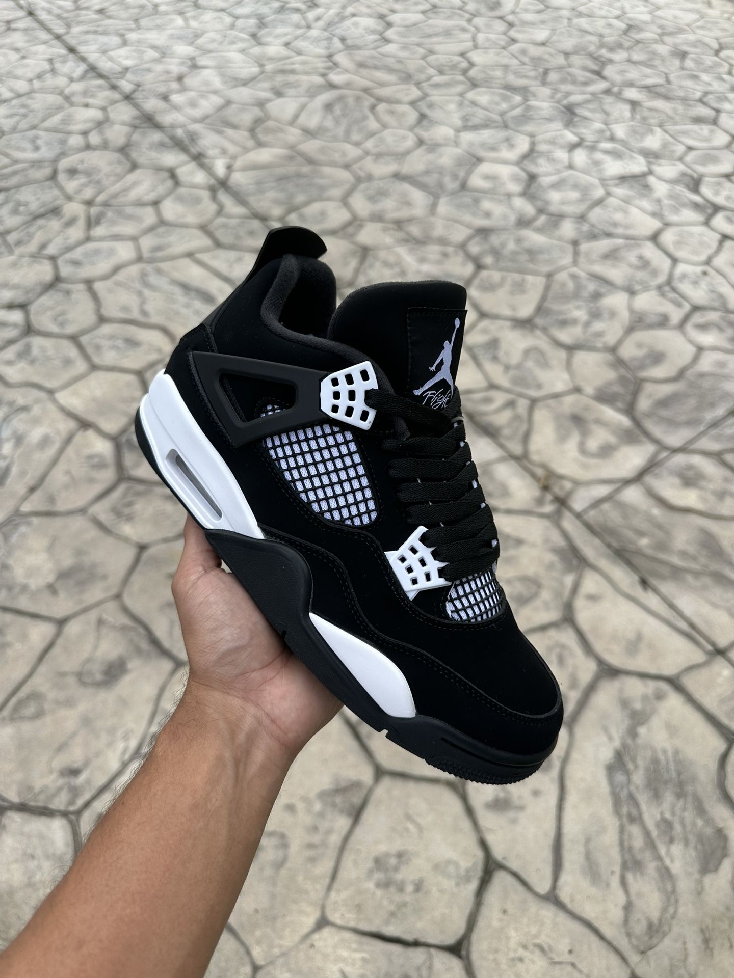 Air Jordan Retro 4’s " White Thunder "