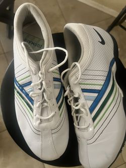 Woman’s Nike Golf Shoes