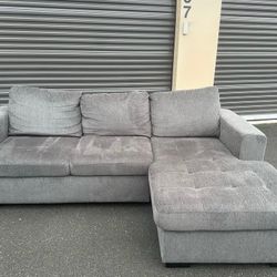 Sectional Couch 