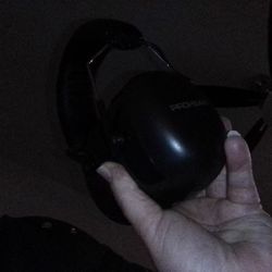 Prohear Head Phones Bluetooth Stereo Sound 