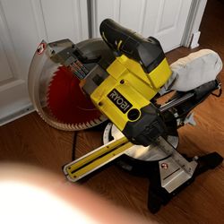 Ryobi Saw 