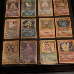 Complete Pokémon Base Set 