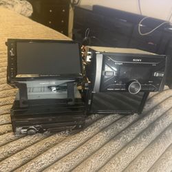Car Stereos For Sell 