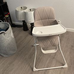 Primo High Chair 