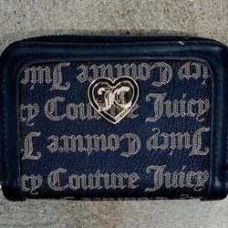 Juicy Couture Women's Wallet