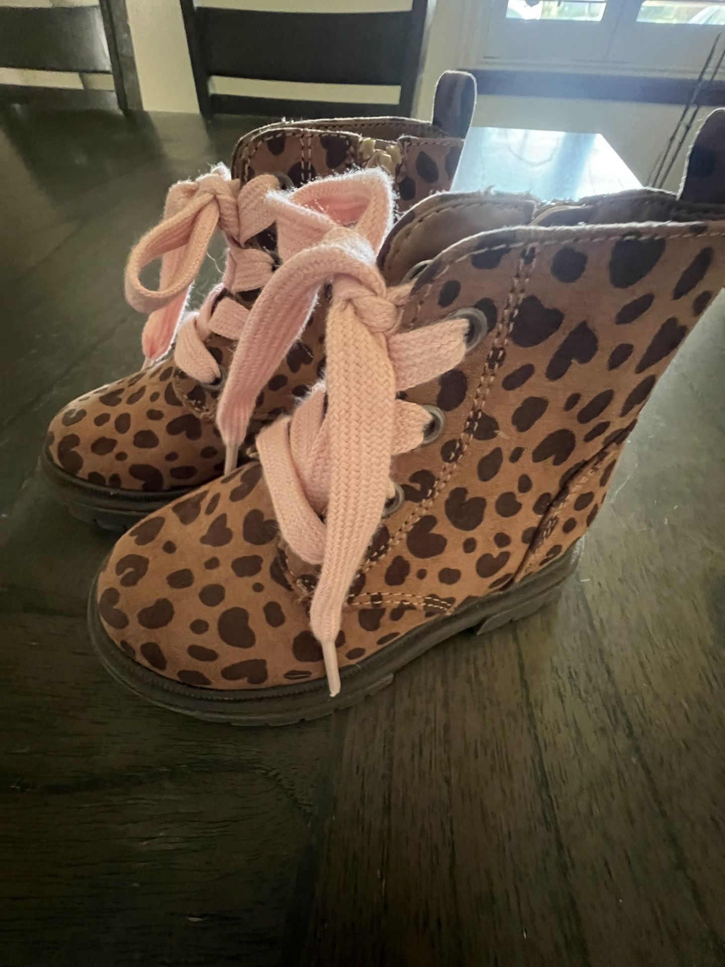 Toddler Girl Cheetah Boots Size 7