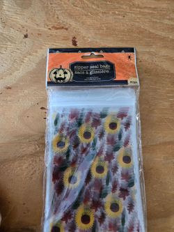 Fall/seasonal zipper goodie bags