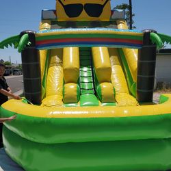 Se vende WATER SLIDE  usado