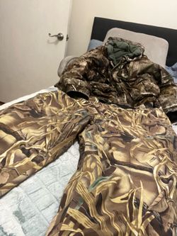 Remington for jeens are 42 reg and coat a medium
