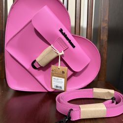 Dc. Marten’s Heart Bag