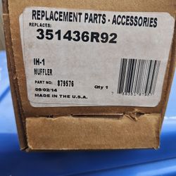 IH-1 muffler (part number 879576)