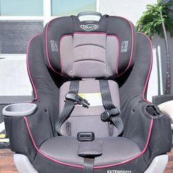 GRACO car seat for sale.
