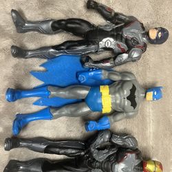 Superheroes Action Figures 