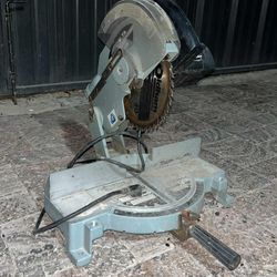 DELTA 10” Electric Power Miter Saw (Read Description)