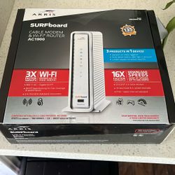 Arris Surfboard Cable Modem WiFi Router AC1900