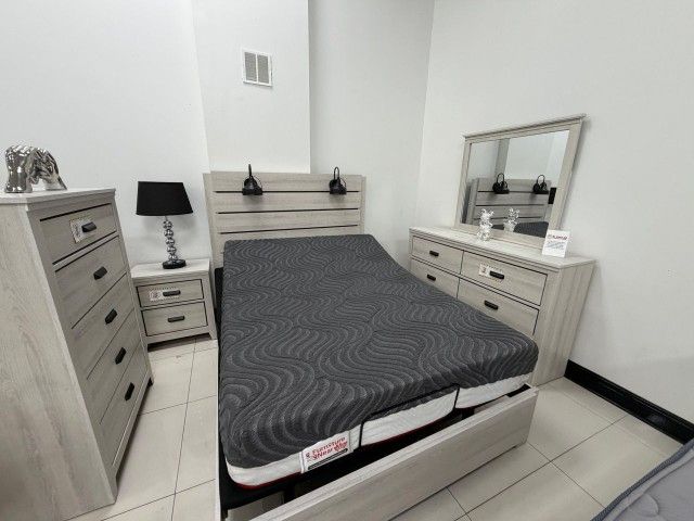 Set De Cuarto ask For Price