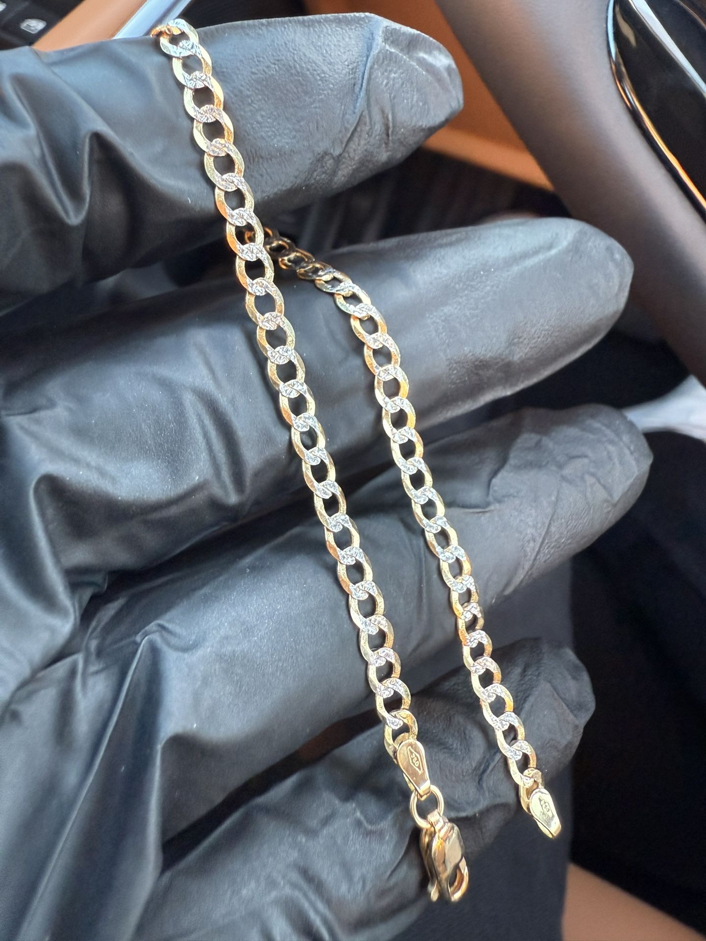 18k Gold Two Tone Cuban Link Bracelet 