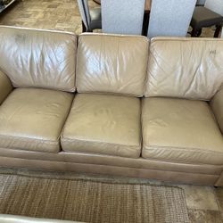 Ethan Allen Leather Sofa 89 “ Wide