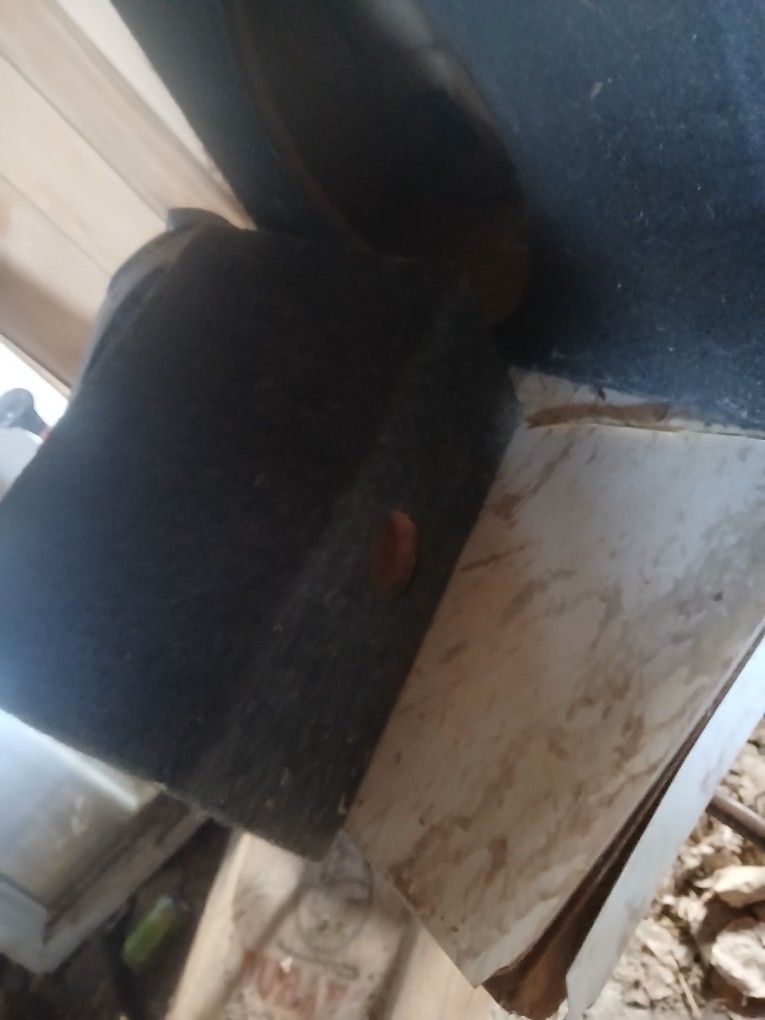 Small Speaker Box
