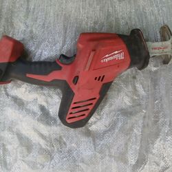 Milwakee Hacksaw 