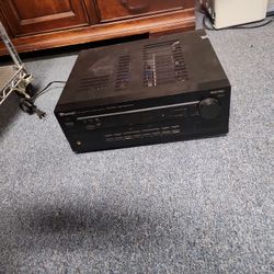 Pioneer VSX-D209 Digital Surround Receiver - $40