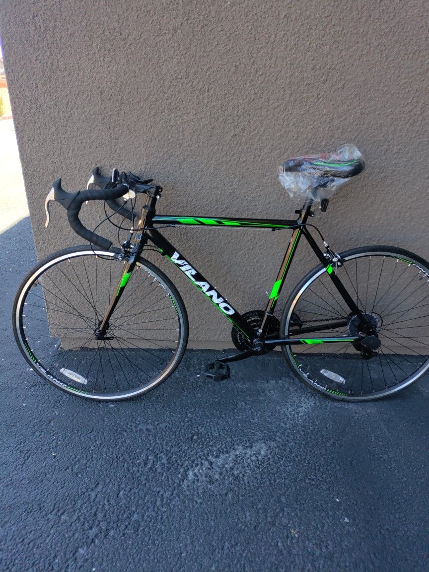 New Vilano R2 Commuter 21 Speed 700C Aluminum Road Bike