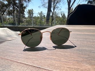 Ray-Ban Round Metal Sunglasses