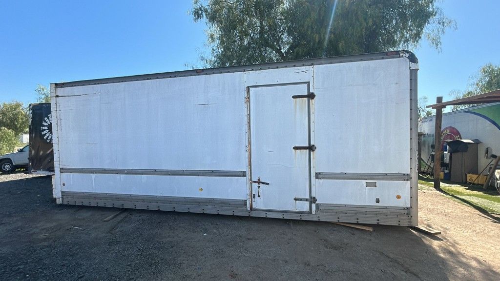 24ft Storage Shed Box Truck