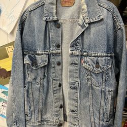 Vintage 80s Levi's Type 3 Denim Trucker Jacket Medium