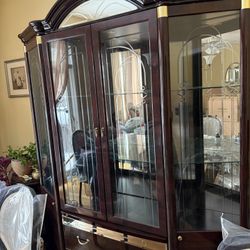 Free China Cabinet 