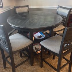 High Top Table And Chairs 