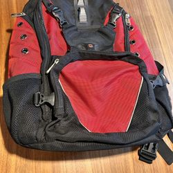 Victorinox Laptop Backpack, Red