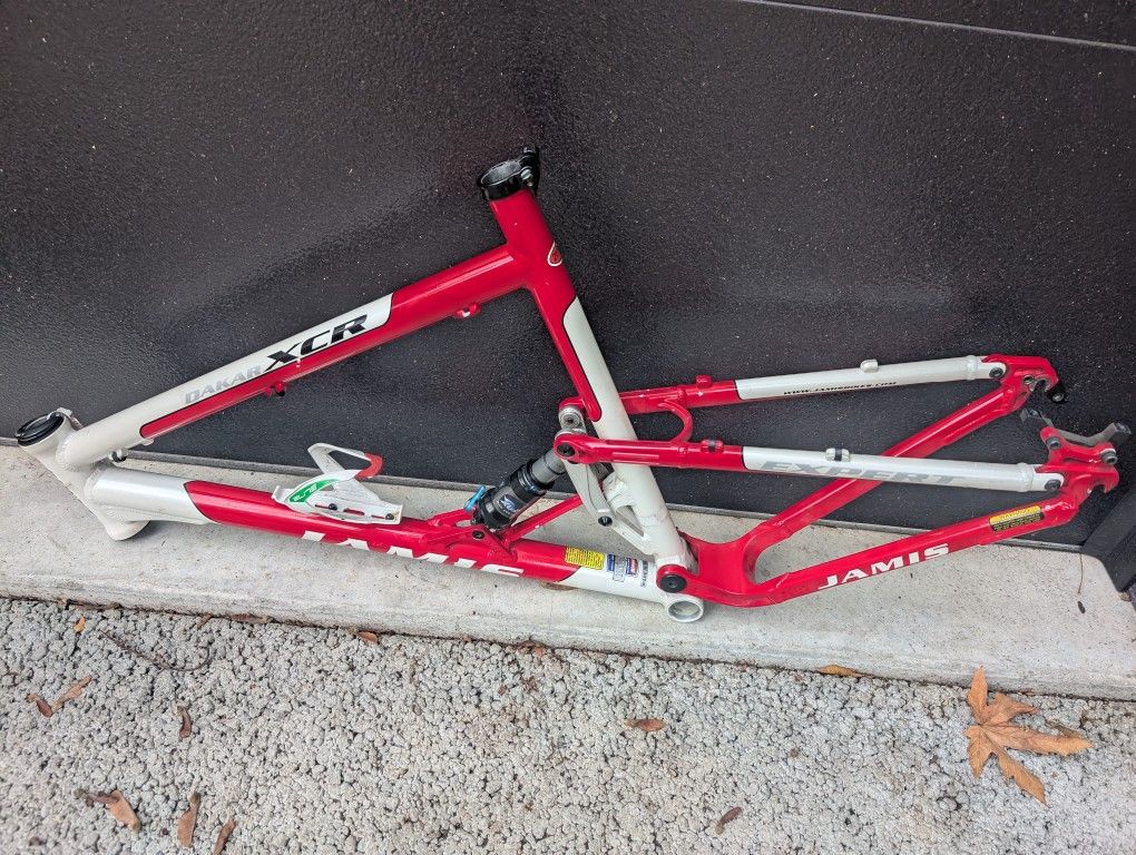 Like New MTB Frame Fox Float RP2 Shock