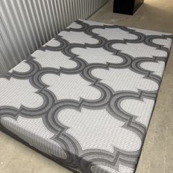 Queen Mattress 