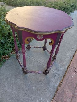 !!! ARTSY END TABLE !!!
